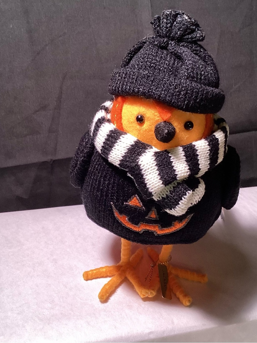 Target 2026 Hyde & EEK Featherly Friends Halloween Bird “JACKSON”